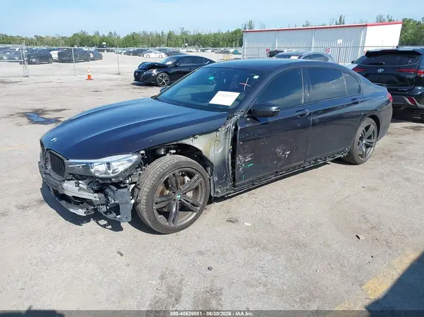 WBA7E2C58KB454259 2019 BMW 7ER - Image 2