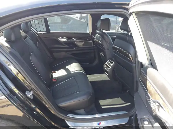 WBA7E2C59GG504547 2016 BMW 7ER - Image 8