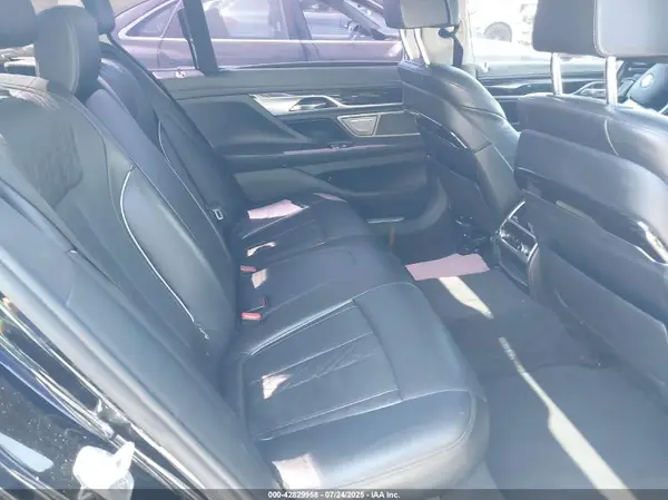 WBA7E2C59GG504595 2016 BMW 7ER - Image 8