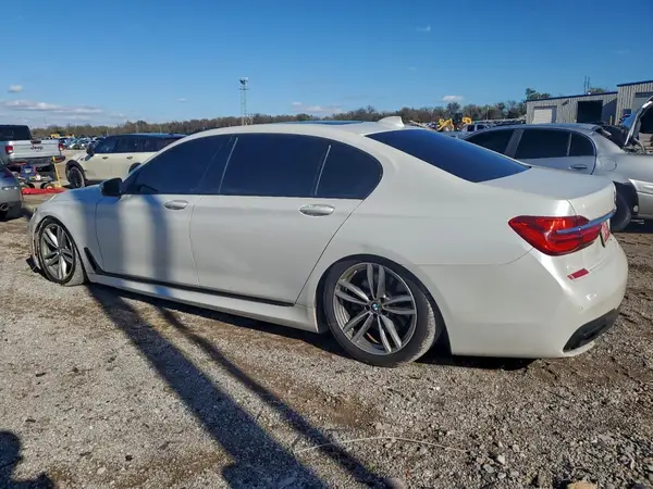 WBA7E2C59GG546930 2016 BMW 7ER - Image 2