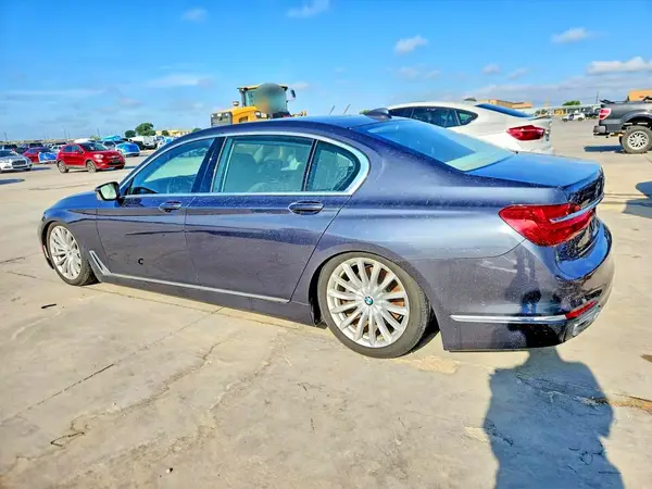 WBA7E2C59GG547575 2016 BMW 7ER - Image 2