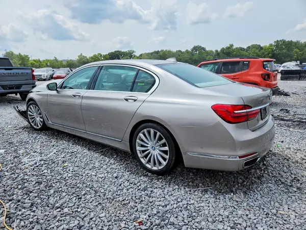 WBA7E2C59GG547835 2016 BMW 7ER - Image 2