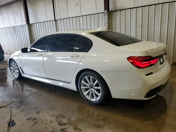 WBA7E2C59GG714596 2016 BMW 7ER - Image 2