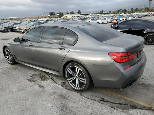 WBA7E2C59HG740424 2017 BMW 7ER - Image 2