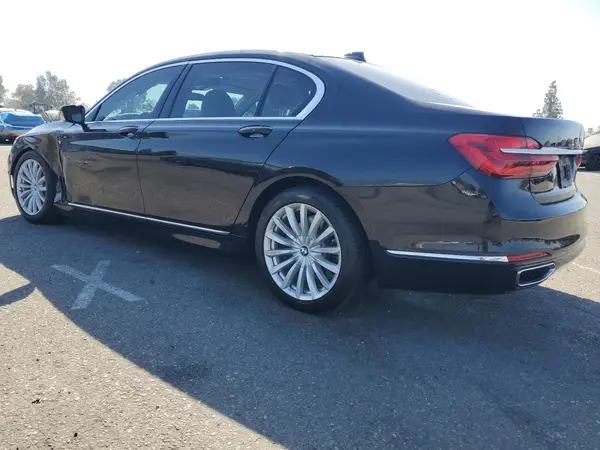 WBA7E2C59JG741921 2018 BMW 7ER - Image 2
