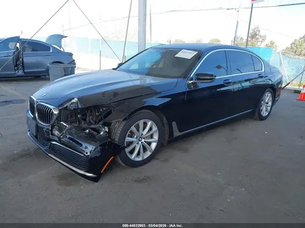 WBA7E2C59KB216985 2019 BMW 7ER - Image 2
