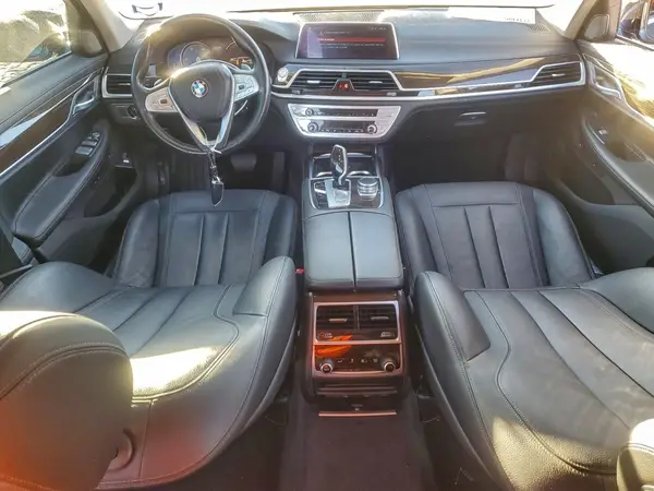 WBA7E2C59KB216999 2019 BMW 7ER - Image 8
