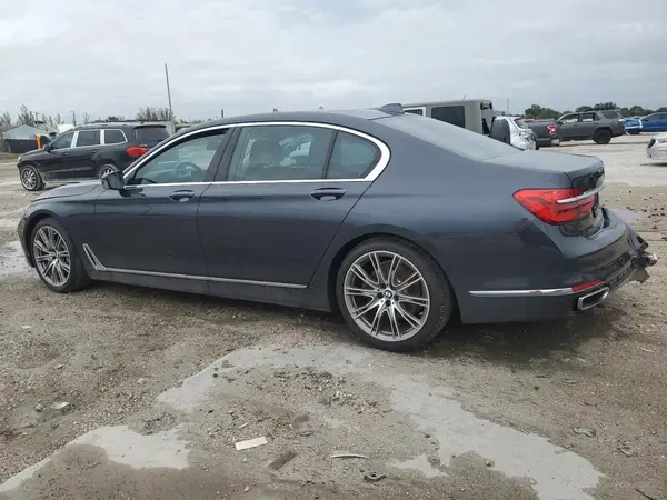 WBA7E2C59KB218588 2019 BMW 7ER - Image 2