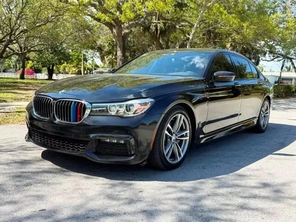 WBA7E2C59KB218XXX 2019 BMW 7ER - Image 2