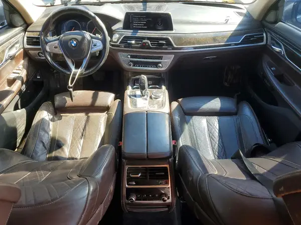 WBA7E2C5XGG504685 2016 BMW 7ER - Image 8