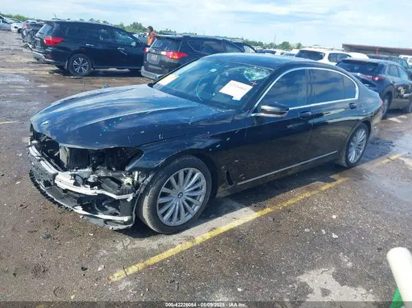 WBA7E2C5XHG739508 2017 BMW 7ER - Image 2