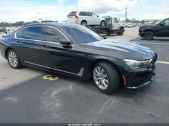 WBA7E2C5XJG742365 2018 BMW 7ER