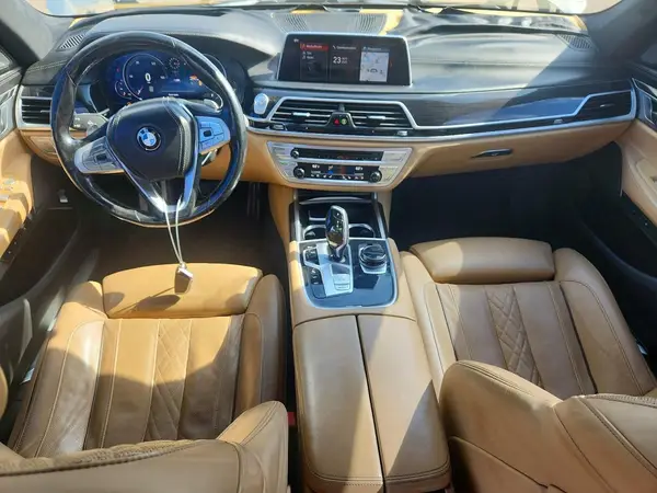 WBA7E2C5XKB217238 2019 BMW 7ER - Image 8