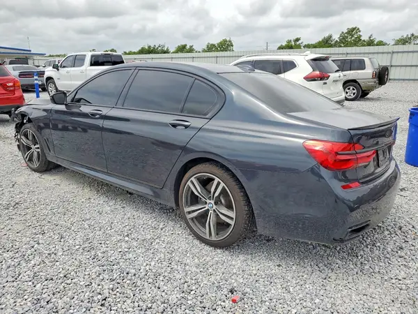 WBA7E2C5XKB217854 2019 BMW 7ER - Image 2