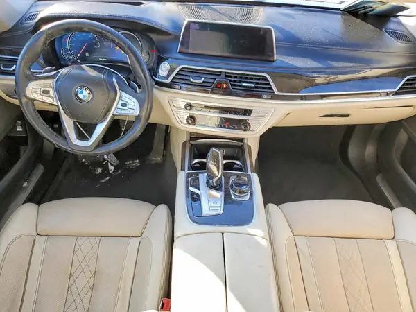 WBA7E4C32HGU99929 2017 BMW 7ER - Image 8