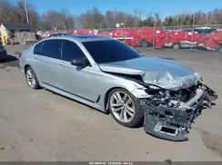 WBA7E4C35HGU99939 2017 BMW 7ER