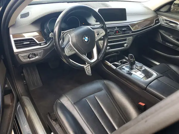WBA7E4C50JGV23989 2018 BMW 7ER - Image 8