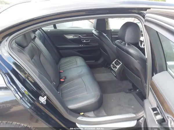 WBA7E4C50JGV23992 2018 BMW 7ER - Image 8