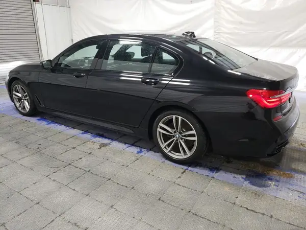 WBA7E4C50KGV28739 2019 BMW 7ER - Image 2
