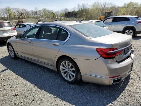 WBA7E4C50KGV70103 2019 BMW 7ER - Image 2