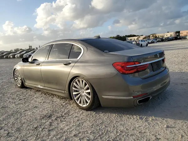 WBA7E4C51JGV28148 2018 BMW 7ER - Image 2