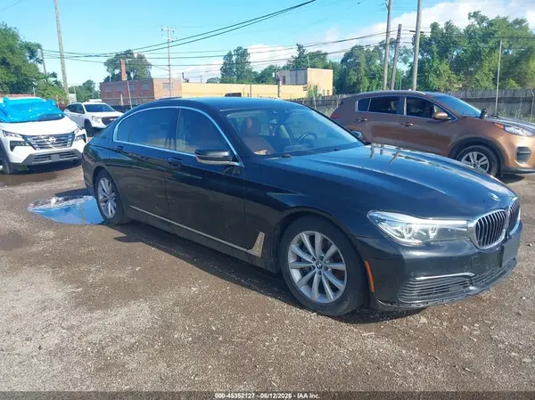 WBA7E4C51KGV28409 2019 BMW 7ER - Image 1