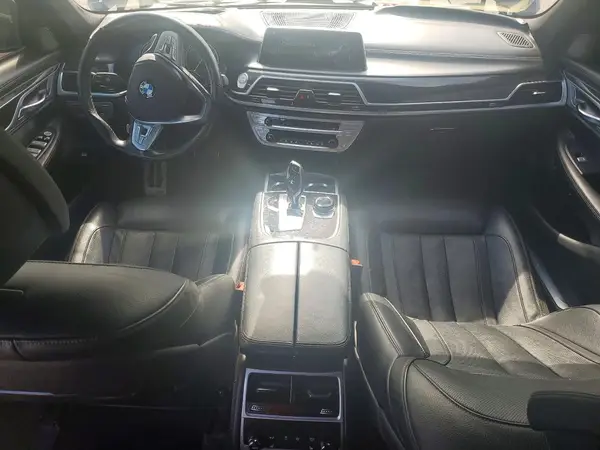WBA7E4C51KGV70286 2019 BMW 7ER - Image 8