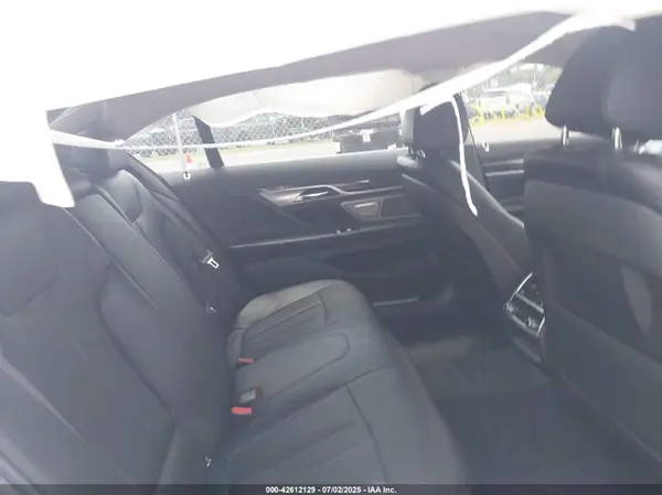WBA7E4C52JGV23797 2018 BMW 7ER - Image 8