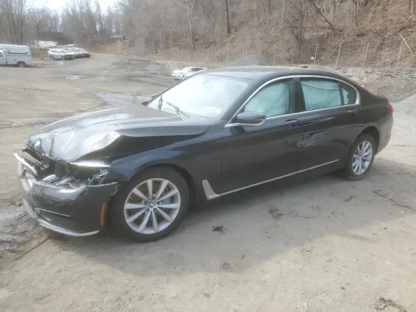 WBA7E4C53JGV24019 2018 BMW 7ER - Image 1