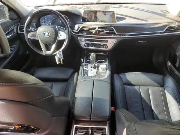 WBA7E4C53KGV28668 2019 BMW 7ER - Image 8