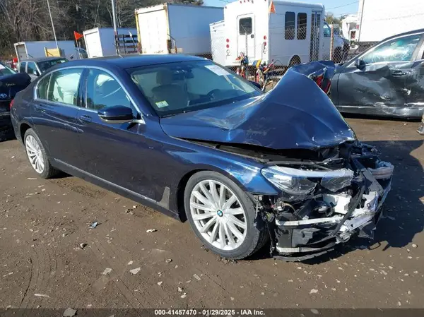 WBA7E4C54JGV23736 2018 BMW 7ER - Image 1