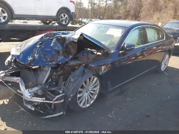 WBA7E4C54JGV23736 2018 BMW 7ER - Image 2