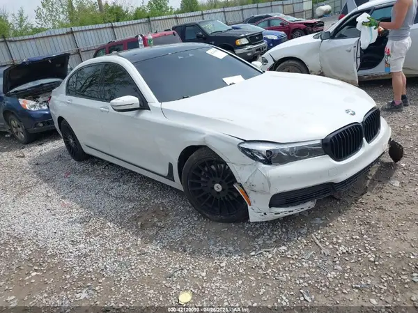WBA7E4C54KGV28548 2019 BMW 7ER - Image 1
