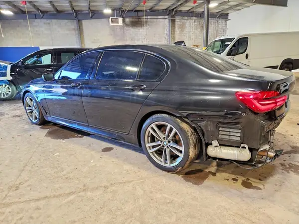 WBA7E4C54KGV28694 2019 BMW 7ER - Image 2