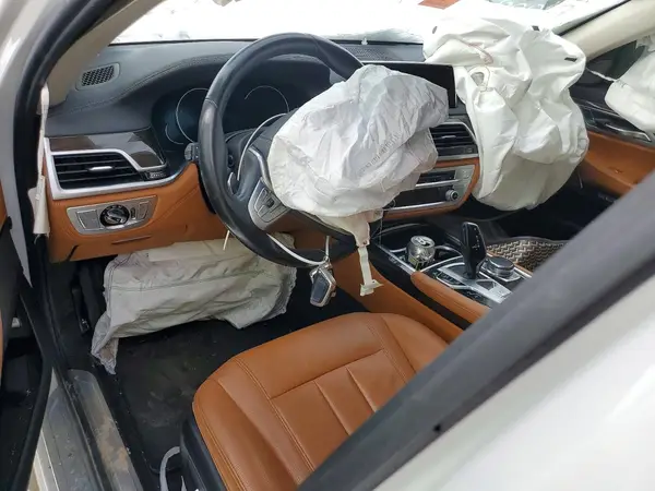 WBA7E4C55JGV23874 2018 BMW 7ER - Image 8