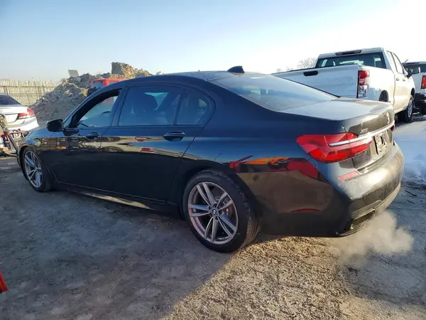 WBA7E4C56HGU99854 2017 BMW 7ER - Image 2