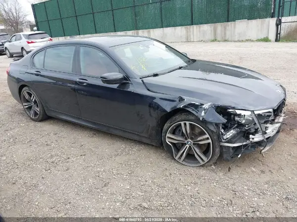 WBA7E4C56JGV24158 2018 BMW 7ER - Image 1
