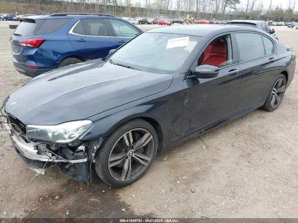 WBA7E4C56JGV24158 2018 BMW 7ER - Image 2