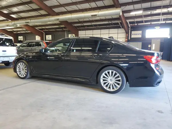 WBA7E4C56KGV70560 2019 BMW 7ER - Image 2