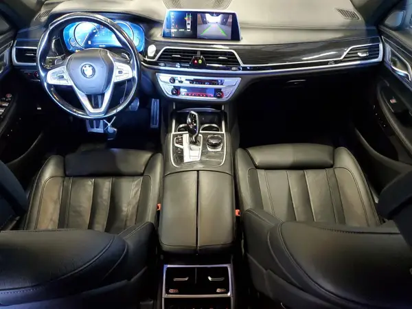 WBA7E4C56KGV70560 2019 BMW 7ER - Image 8