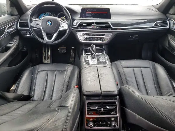 WBA7E4C57KGV28690 2019 BMW 7ER - Image 8