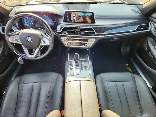 WBA7E4C58HGU99435 2017 BMW 7ER - Image 8