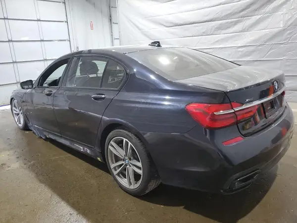 WBA7E4C58KGV70026 2019 BMW 7ER - Image 2