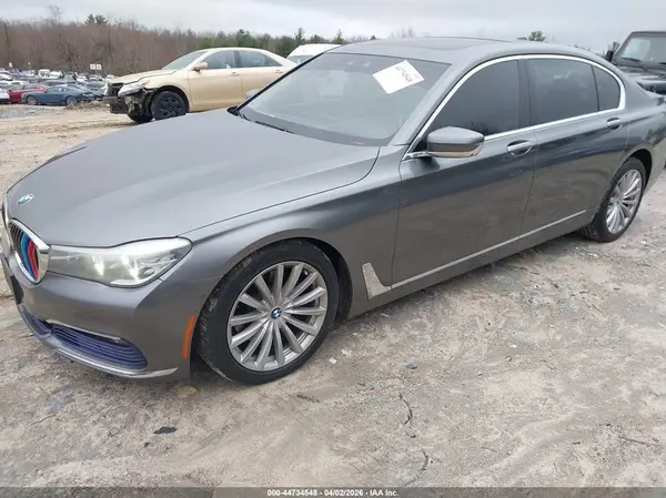 WBA7E4C59HGU99122 2017 BMW 7ER - Image 2