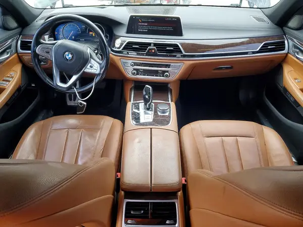 WBA7E4C59JGV23635 2018 BMW 7ER - Image 8