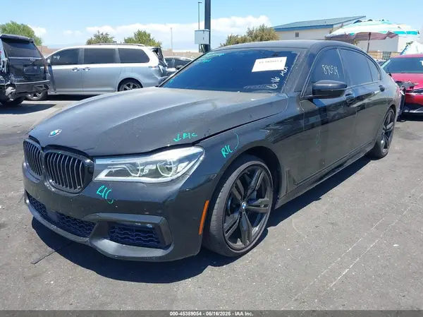 WBA7F0C31HGM21535 2017 BMW 7ER - Image 2