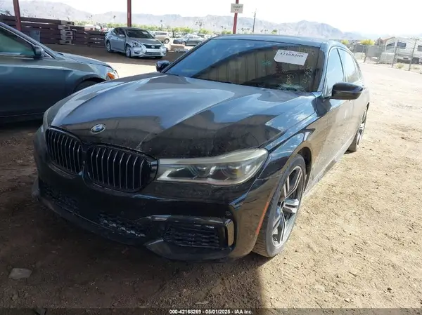 WBA7F0C31HGM21857 2017 BMW 7ER - Image 2