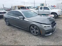 WBA7F0C31HGM21874 2017 BMW 7ER