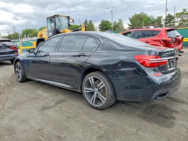 WBA7F0C32HGM21673 2017 BMW 7ER - Image 2