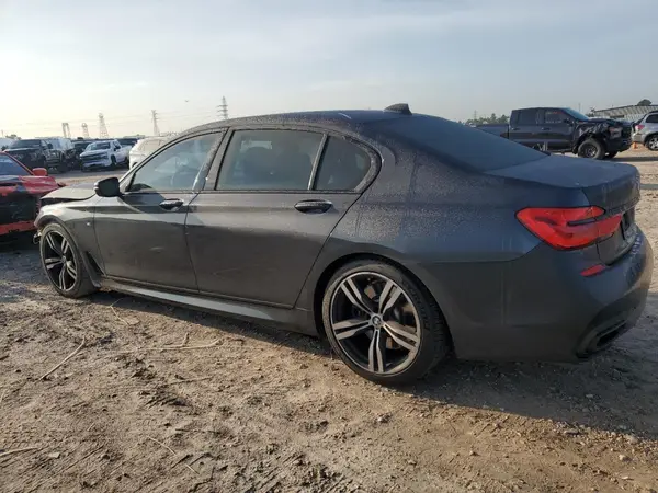 WBA7F0C32HGM22225 2017 BMW 7ER - Image 2